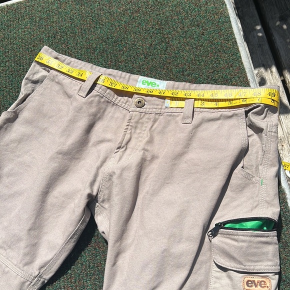 EVE Workwear for Women - Strong Low Rise Heavy Duty Pants - Picture 14 of 16